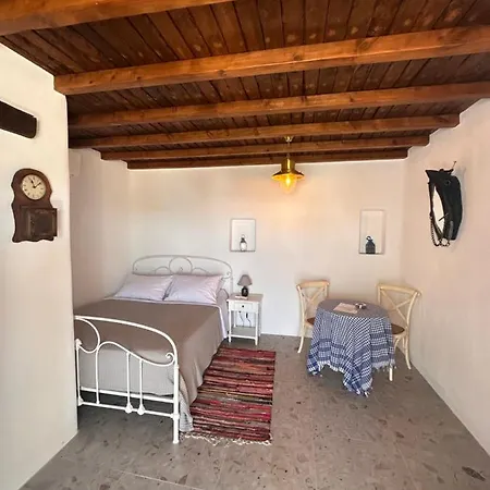 Rizes Mykonos - Folklore Farmstead * Mykonos Town